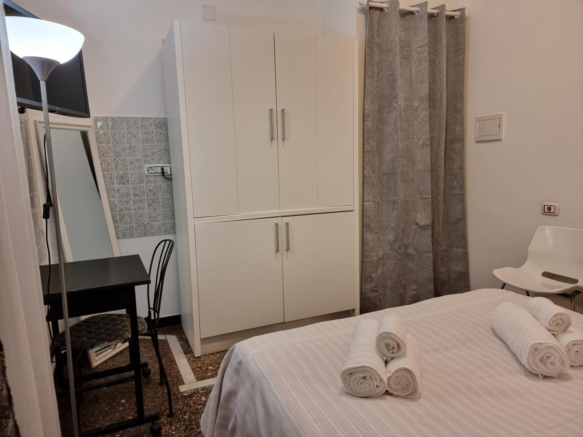 House LeoMar di Sara Hotel Genoa Bagian luar foto