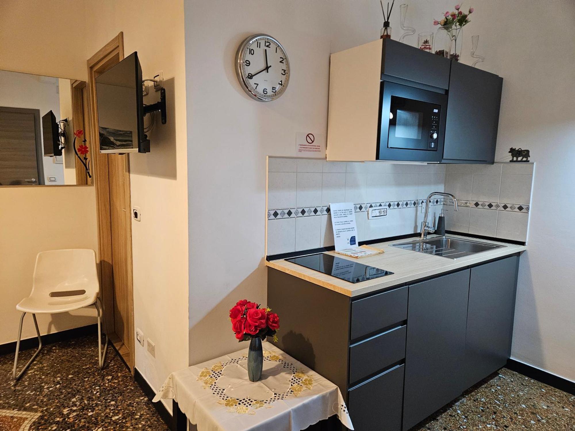 House LeoMar di Sara Hotel Genoa Bagian luar foto